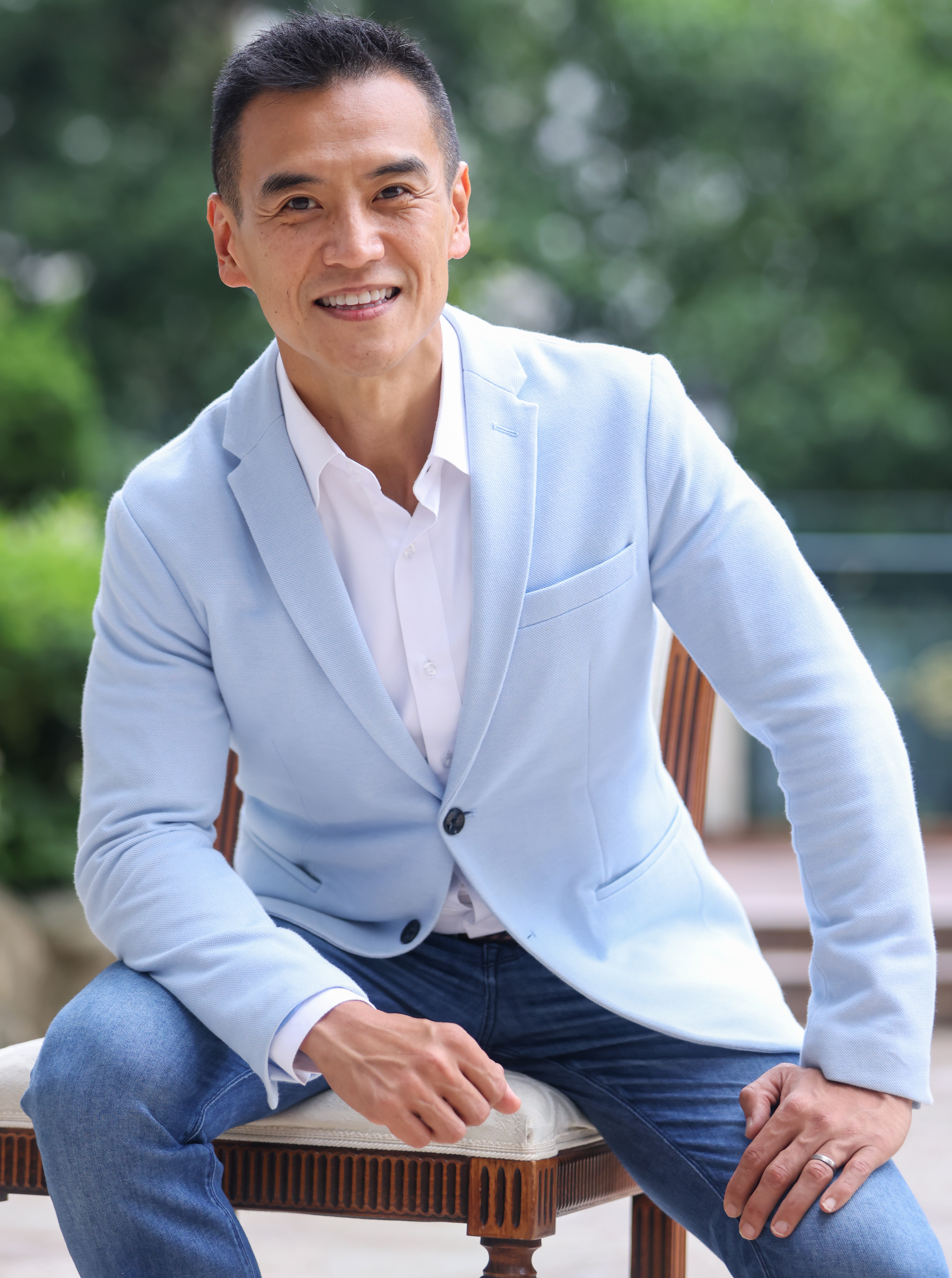李根興博士